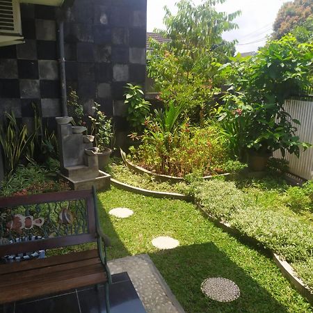 Endah Homestay Syariah Purwokerto Exterior photo